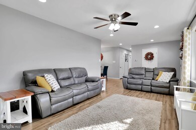 13915 Paradise Church Rd, Hagerstown, MD 21742 - photo 6