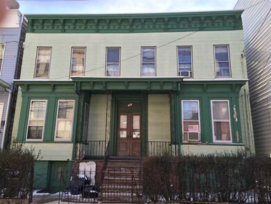 151 Lincoln St, Jersey City, NJ 07307 - photo 3