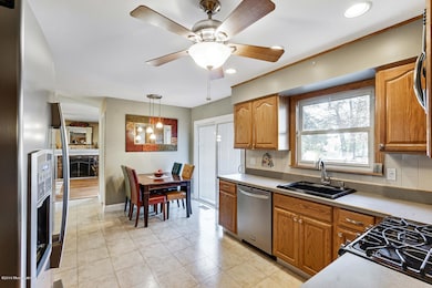 16 Forrest Hill Dr, Howell, NJ 07731 - photo 5