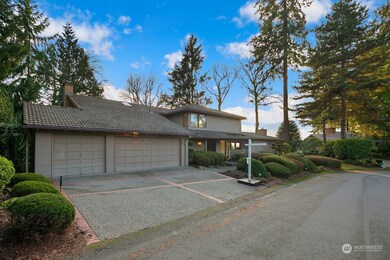 8349 SE 57th St, Mercer Island, WA 98040 - photo 2