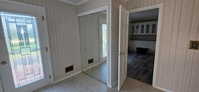 866 E Pioneer Rd, Mequon, WI 53097 - photo 6