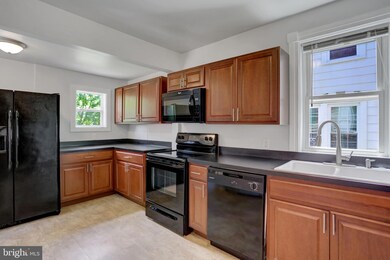 137 Tritle Ave, Waynesboro, PA 17268 - photo 5