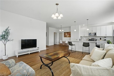 1728 Vankar Dr unit 307, Virginia Beach, VA 23456 - photo 6