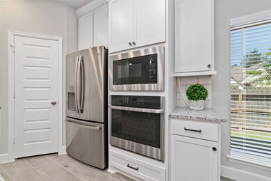 14943 Scarlet Branch Dr, Conroe, TX 77302 - photo 7