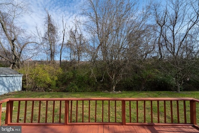 27 Wetherburn Dr, Downingtown, PA 19335 - photo 2