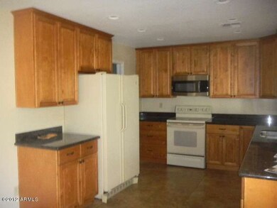 kitchen2