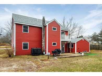252 Holly Ln, Portsmouth, NH 03801 - photo 2