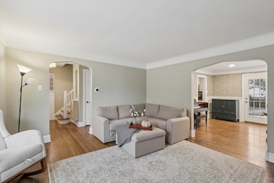 11428 S Campbell Ave, Chicago, IL 60655 - photo 6