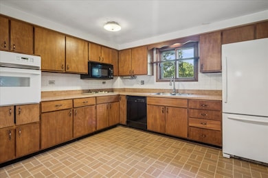 1004 S Grove Ave, Barrington, IL 60010 - photo 5