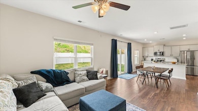 08-Living Room