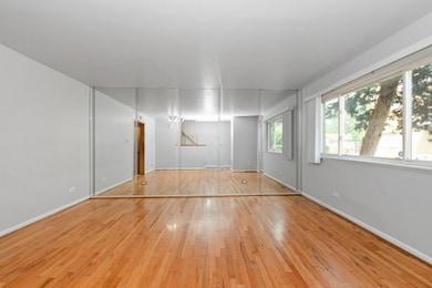 2191 171st St, Hazel Crest, IL 60429 - photo 4