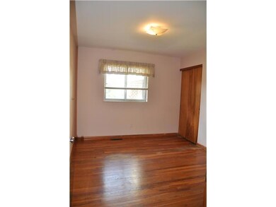 2509 Vanderberg Ave, Columbus, OH 43204 - photo 6