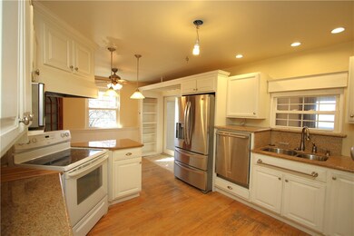 Beautifully Updated 12x10 Kitchen w/ Newer Applian