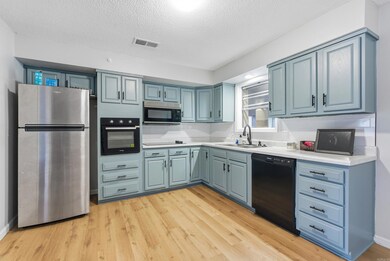 1522 Rebel Dr, Jacksonville, AR 72076 - photo 5