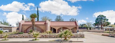 10700 Alta Loma Dr, El Paso, TX 79935 - photo 2