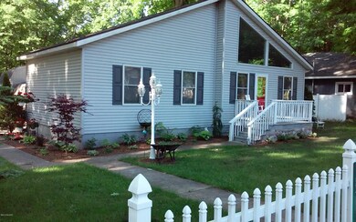 6802 Cherry summer pic