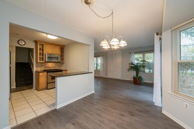 06_301SunshineCircle_2008_HiRes