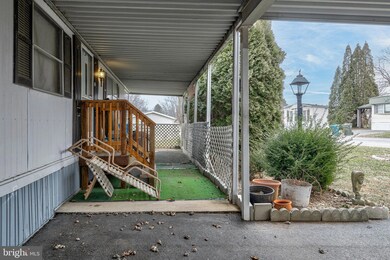 144 Crestwood Dr, Mount Wolf, PA 17347 - photo 5