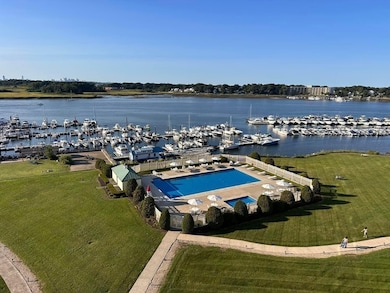 Captain Cove's Condominiums unit 801, Quincy, MA 02169 - photo 4