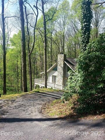 Nice homes in the area