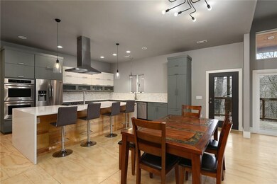 2004 Almand Dr Bentonville, AR 72712