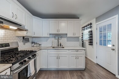 33 Costill Ave, Clayton, NJ 08312 - photo 5