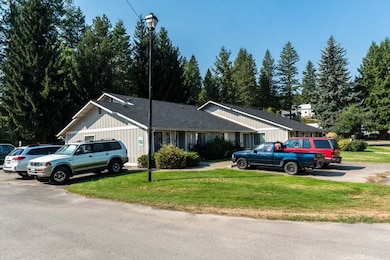 427 W Willow St, Newport, WA 99156 - photo 5