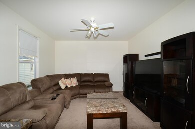 12938 Torchlight Dr, Woodbridge, VA 22193 - photo 5