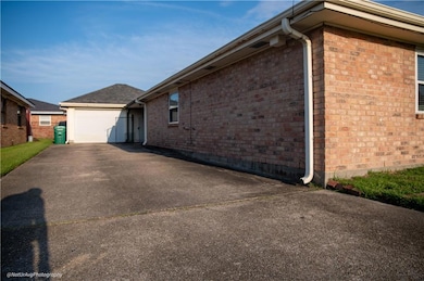 2115 N Causeway Blvd, Metairie, LA 70001 - photo 2