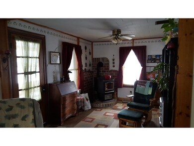 11 Labrecque St, Lincoln, NH 03251 - photo 5