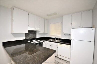 1713 Lawyer St unit A, College Station, TX 77840 - photo 7