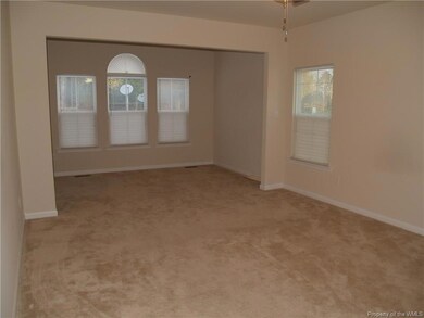 7637 Flowering Magnolia Ln, Quinton, VA 23141 - photo 4