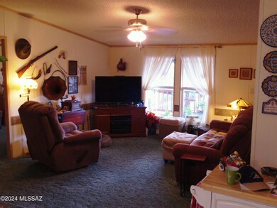 Living Room-Views!