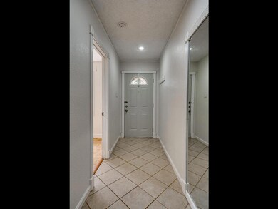 648 Oak Dr, Hurst, TX 76053 - photo 5