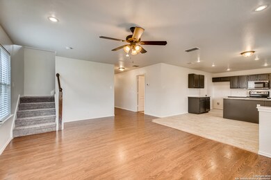 9919 Wildhorse Pkwy, San Antonio, TX 78254 - photo 3