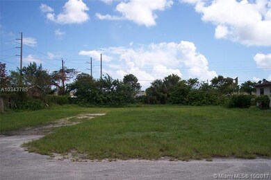 NW 18 TERR NW 18 Terrace, Oakland Park, FL 33311 - photo 4