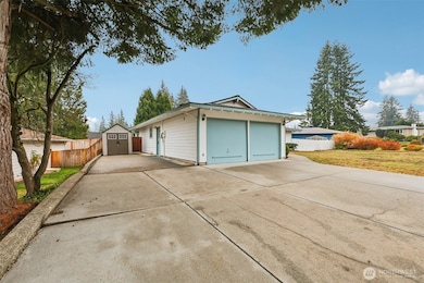 2530 Panaview Blvd, Everett, WA 98203 - photo 2
