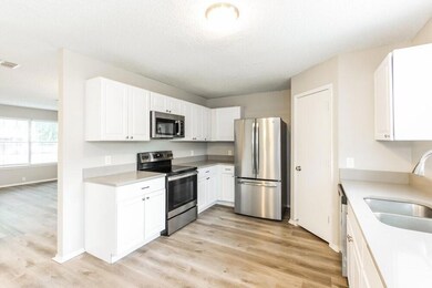 unlisted-address, Denton, TX 76210 - photo 6