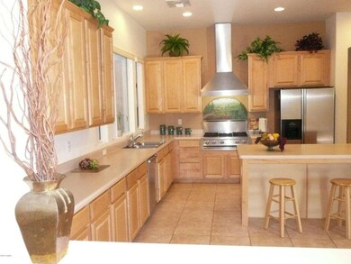 750 N Tower Kitchen