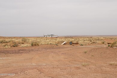 38 W Turquoise, Winslow, AZ 86047 - photo 2