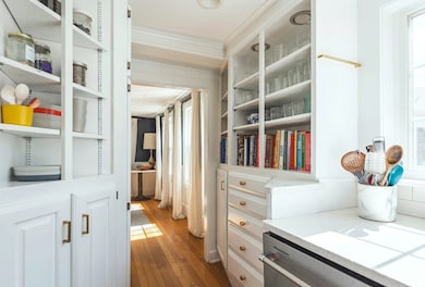 30 Paradise Rd, Swampscott, MA 01907 - photo 5