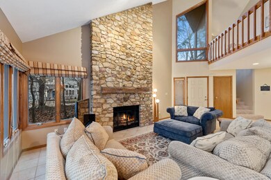 03_1501WWaterSt11_10001_LivingRoom_HiRes
