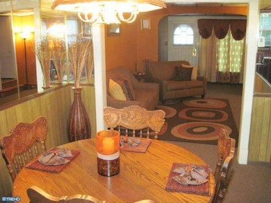 30 High St, Sharon Hill, PA 19079 - photo 5