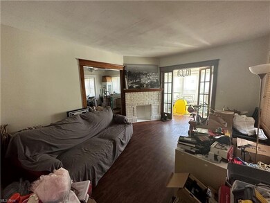 3309 Desota Ave, Cleveland, OH 44118 - photo 4