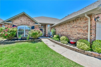 2508 SE 9th St, Moore, OK 73160 - photo 2