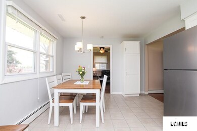 435 Mayfair Dr, Lincoln, IL 62656 - photo 7