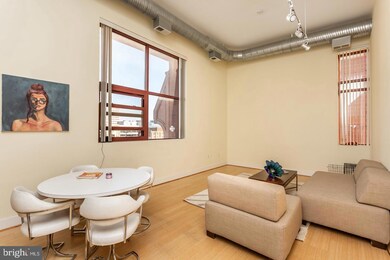 22 S Howard St unit R601, Baltimore, MD 21201 - photo 4