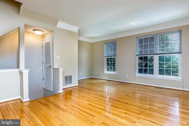 13063 Park Crescent Cir, Herndon, VA 20171 - photo 6
