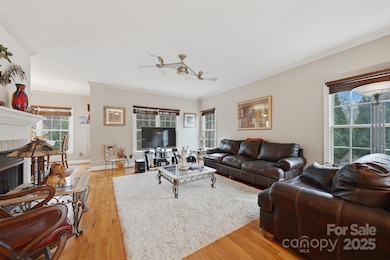 4434 Steeple Chase Dr, Hickory, NC 28601 - photo 3