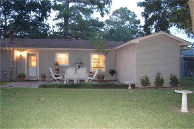 5109 De Lange Ln, Houston, TX 77092 - photo 2